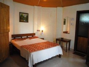 Woodhouse Beach Resort Варкала Екстериор снимка